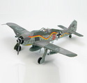 FW 190A7/R6 JGr.10, Parchim, Germany 1944 FW 190A7/R6 JGr.10, Parchim, Germany 1944
